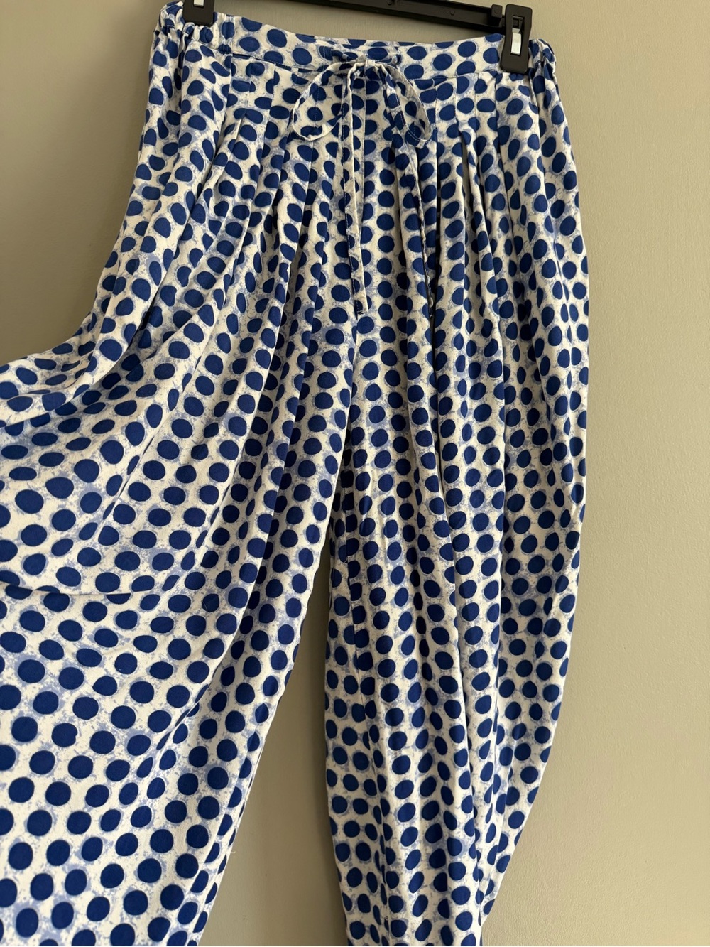 Max Boho Blue & White Polka Dot Rayon Harem Pants Pleats Tie Waist Small
